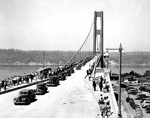 Tacoma Narrows Bridge (1940)